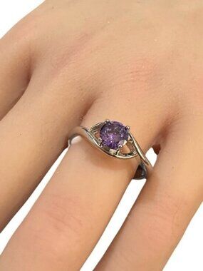 Vintage Amethyst Ring Silver Toned Purple Size 9 Womens Gift